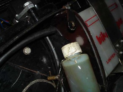 OIl bottle in the side panel